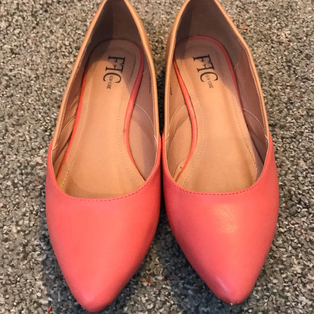 Flats - Picture 2 of 2